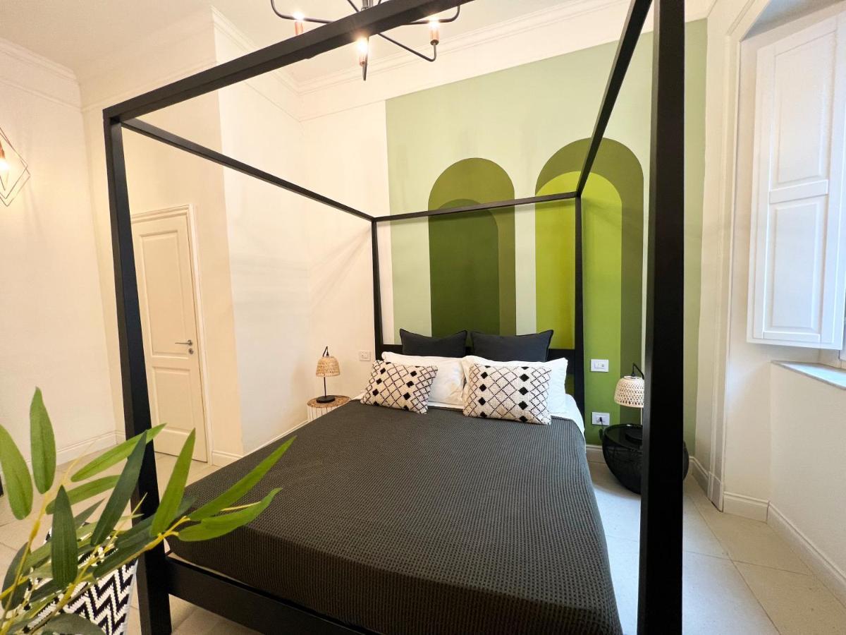 Palazzo Naso Bed & Breakfast Тропеа Екстериор снимка
