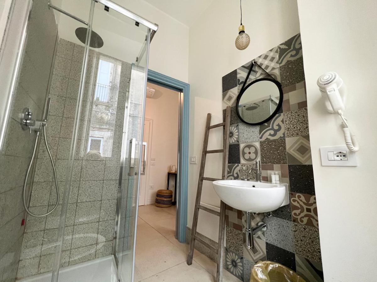 Palazzo Naso Bed & Breakfast Тропеа Екстериор снимка